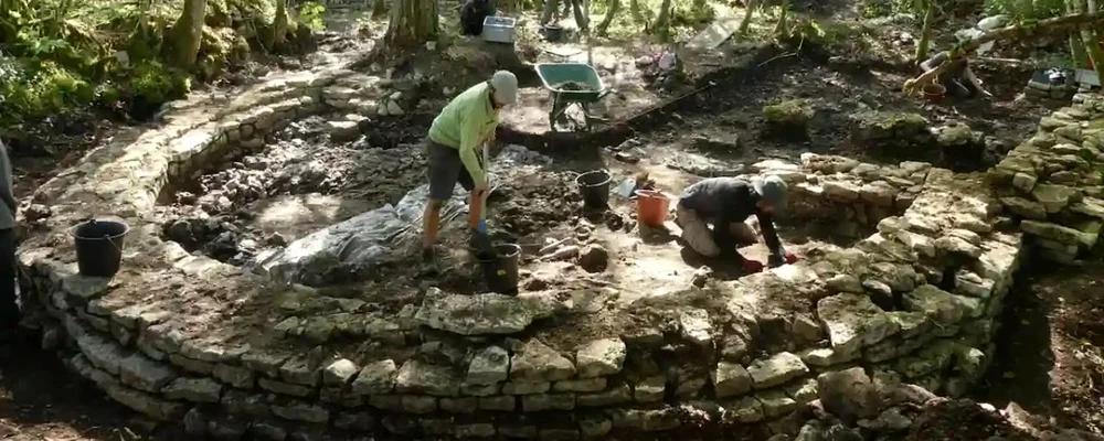 Biserica de pe vârful colinei, în timpul săpăturilor din 2022 