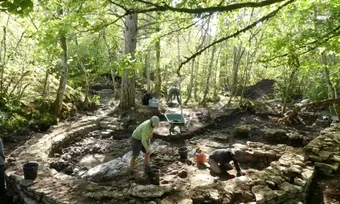 Biserica de pe vârful colinei, în timpul săpăturilor din 2022