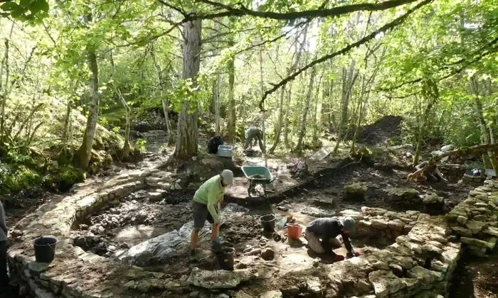 Biserica de pe vârful colinei, în timpul săpăturilor din 2022