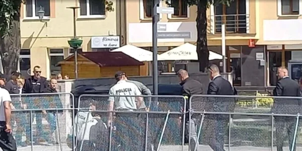 premierul robert fico jpg