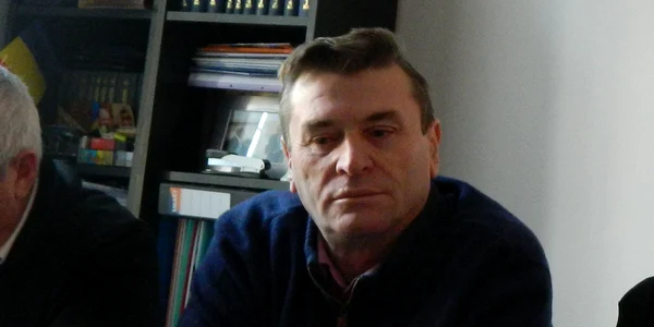 Deputatul Corneliu Olar critică luxul greilor din partid