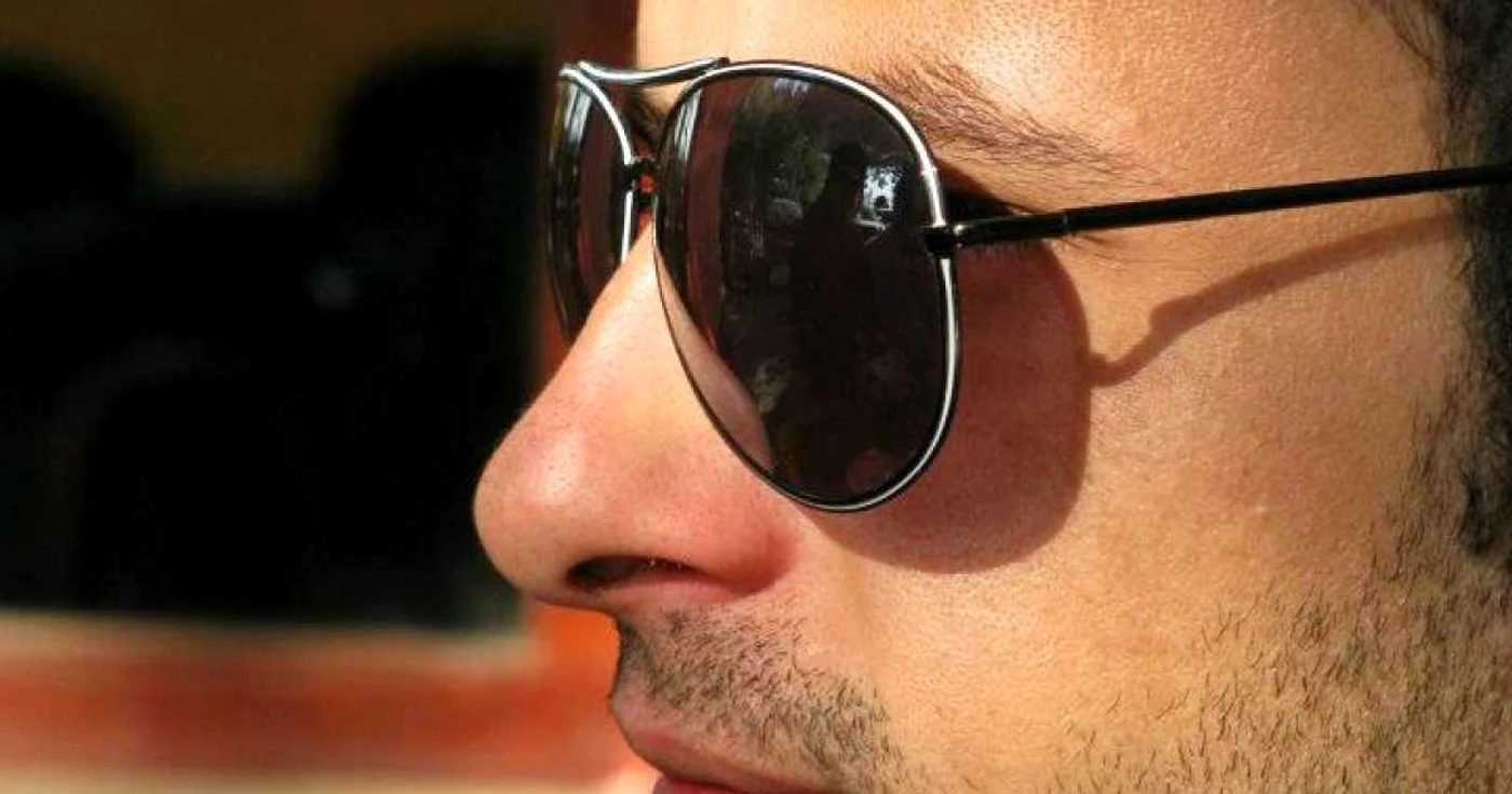 Autorul Daniel Mitre dedică carte celor care au învăţat că sentimentele trebuie acceptate