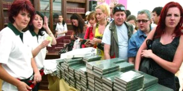 Constanta: Târg de carte, muzică, film şi suveniruri la Mamaia