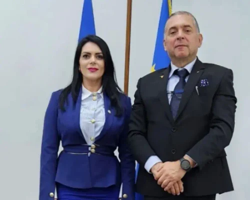 https2F%2Fimages webp