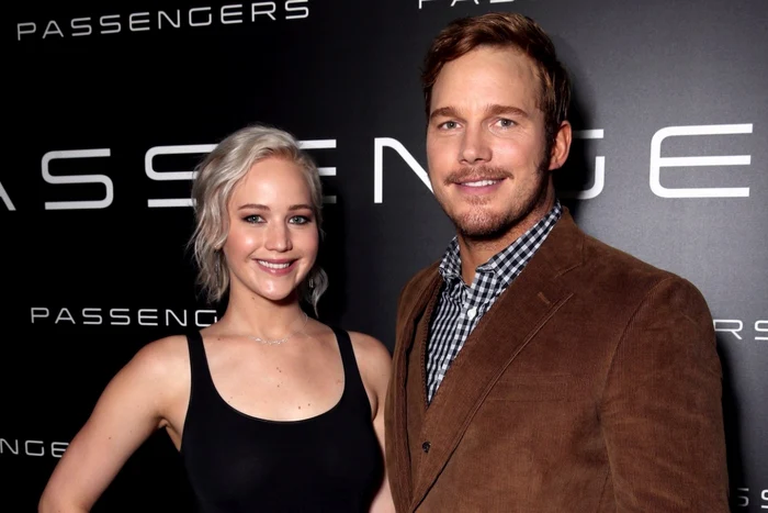 Jennifer Lawrence şi Chris Pratt au jucat împreună în filmul „Passenger“ FOTO Vanity Fair