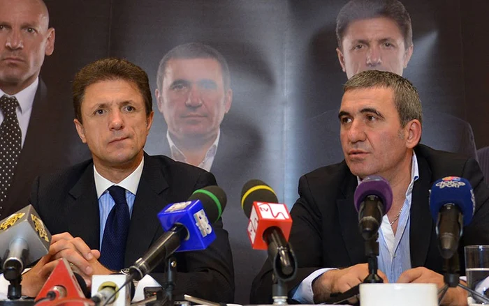 Hagi și Popescu, unul merge la națională, altul rămâne la Farul  FOTO Sportpictures