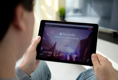 Tableta iPad cu Apple Arcade FOTO Shutterstock