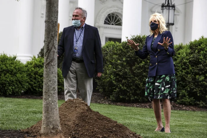 jill biden la plantare cu tocuri FOTO EPA