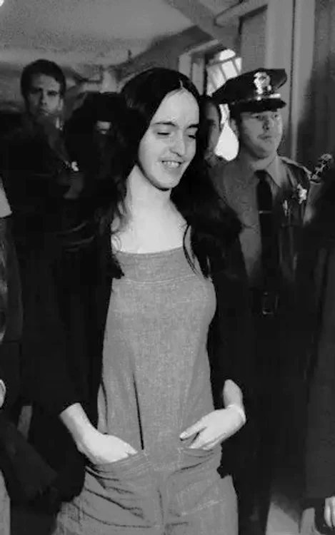 Una dintre apropiatele lui Manson