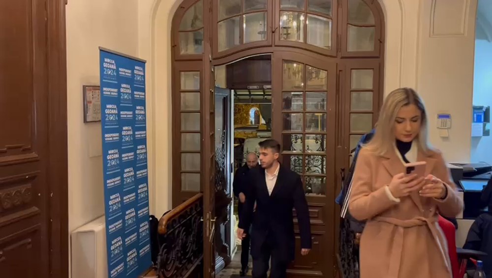 Cum a trăit Mircea Geoană al doilea eșec la prezidențiale: „Cred că trebuie să îți pui ghetele în cui"| REPORTAJ