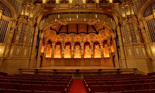 Ce public au teatrele publice? jpeg