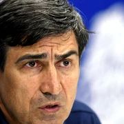 Victor Piturca, Sportpictures jpg