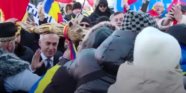 Calin Georgescu la ICCJ png