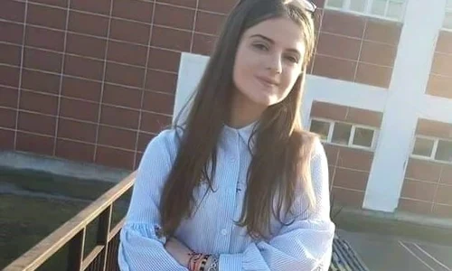 alexandra macesanu 1 0 jpeg