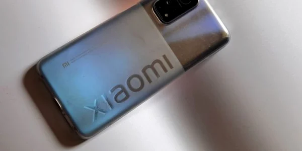 Xiaomi Mi 10T Pro 5G FOTO Adrian Pogîngeanu