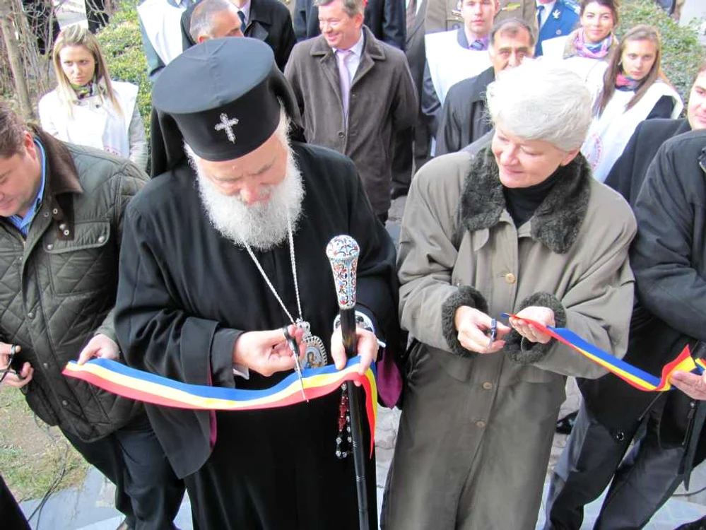 Filiala de Cruşe Roşie Dâmboviţa, are de azi, un sediul modern