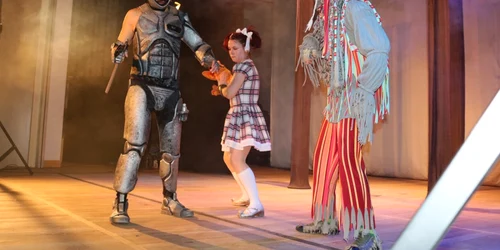 vrajitorul din oz la teatru severin FOTO Alexandra Georgescu 