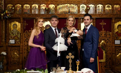 1 roxana ciuhulescu nasa de botez silviu bulugioiu 9 jpg jpeg