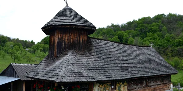 Biserica de lemn „Sf  Ioan Botezătorul” – Bărbălătești (© Institutul Național al Patrimoniului)