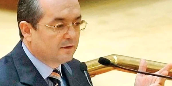 Boc: Cabinetul Croitoru va fi instalat, într-o formă sau alta