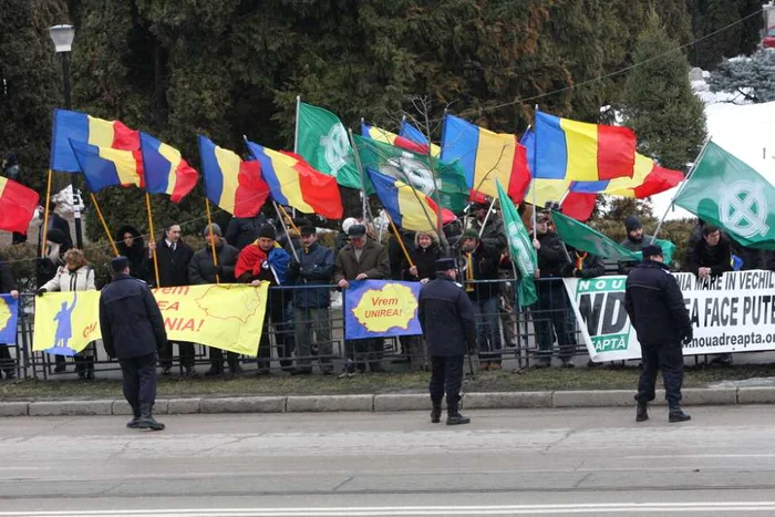 Proteste la sedinta comuna de Guvern de la Iasi