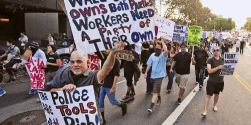 Mişcarea „Occupy Wall Street“ („Să ocupăm Wall Street“) câştigă tot mai mulţi adepţi 