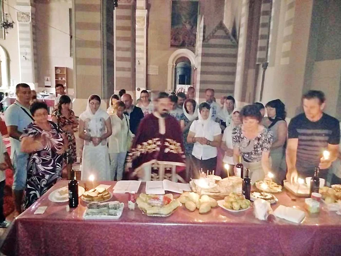 Preotul Bogdan Gheorghică a fost zilnic la Amatrice