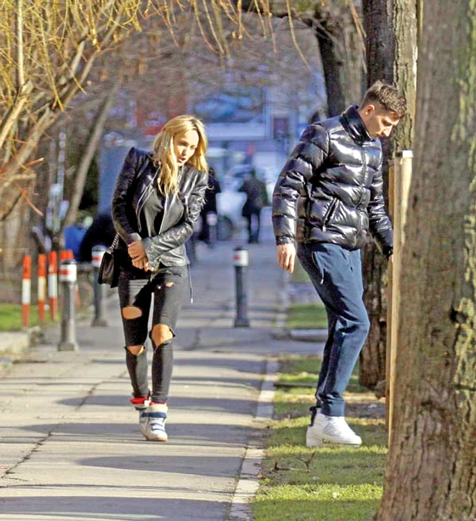 Fotbalistul a intrat primul în localFoto: Mihai Ionescu