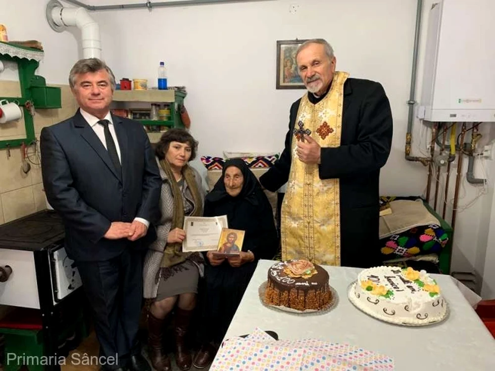 Femeia este cea mai vârstnică persoană din comuna Sâncel