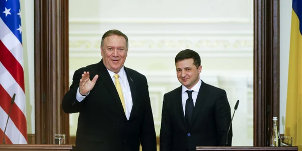 mike pompeo volodimir zelenski