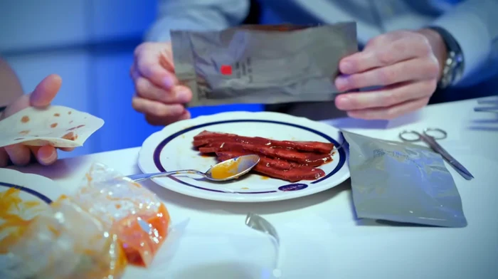 În meniul astronauților din misiunea Artemis II sunt 58 de tipuri de tortilla. Foto: NASA