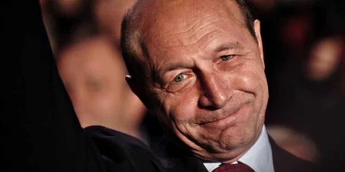 Basescu s-a razgandit pana si in privinta varstei la care trebuie facute restructurarile