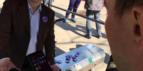 5ca2113a445219c57ef434ab jpg