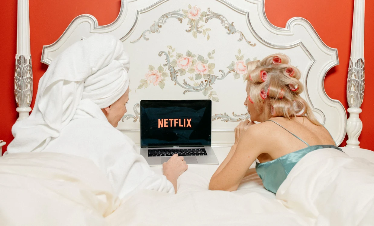 O comedie de Crăciun, locul 1 pe platforma de streaming Netflix / Foto: Pexels