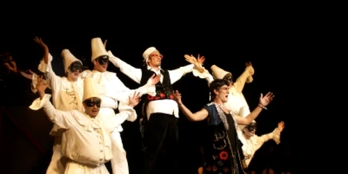 sluga la doi stapani 24fun.ro