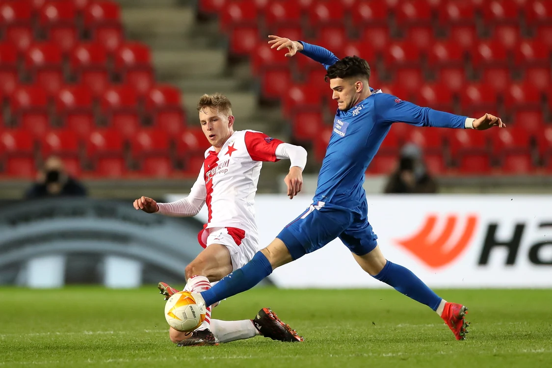 
    Ianis Hagi a contribuit la calificarea lui Rangers în semifinalele Cupei Ligii ScoțieneFoto: EPA-EFE  