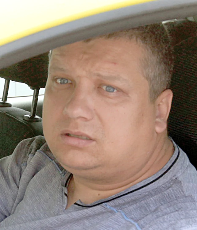 Constantin Antohi, taximetrist: “De ce au așteptat să se producă avarii? Acum deviază circulația fără să le pese de şoferi.”