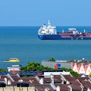 stramtoarea Malacaa jpg