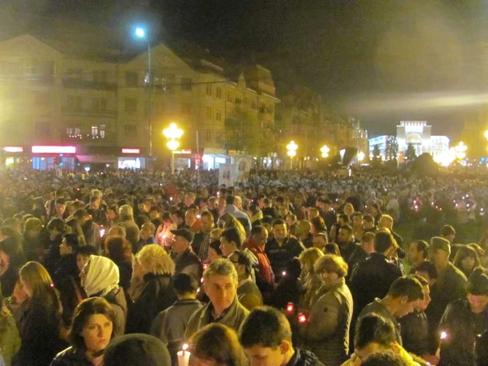 Slujba de Înviere la Catedrala din Timişoara FOTO Ştefan Both