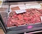 Pastramă de berbecuț, în Piața Obor 