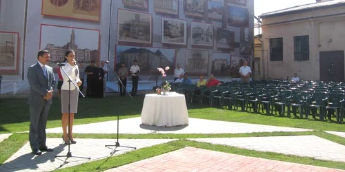 Ianugurarea a fost fără public 