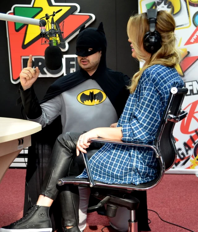 Gina Pistol, cerută de nevastă de un personaj supranatural