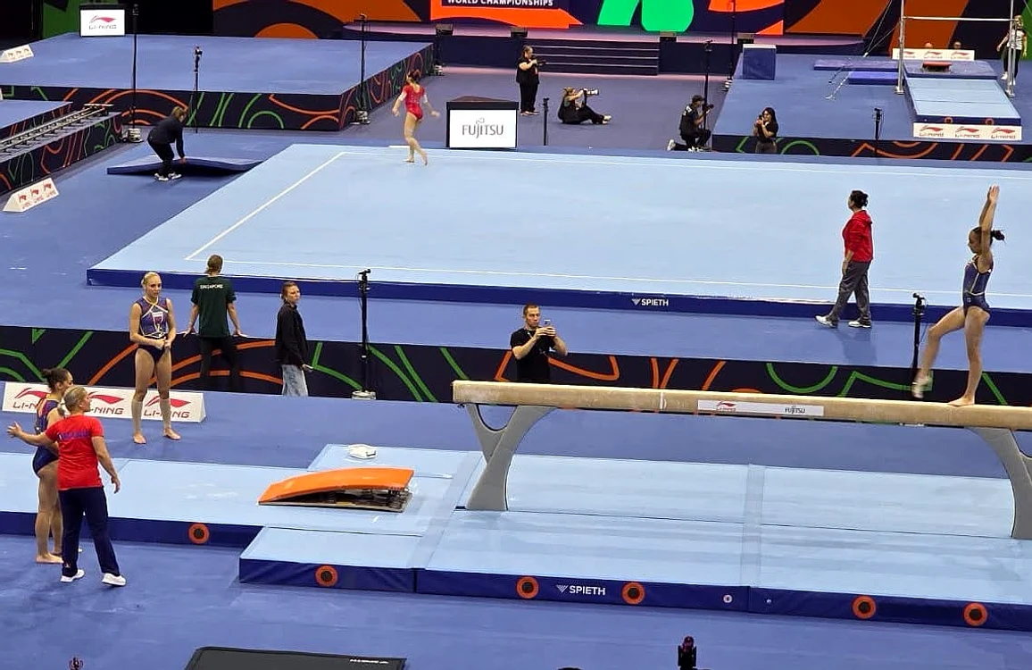 Gimnastele noastre n-au reușit să prindă nicio finală la Rotterdam