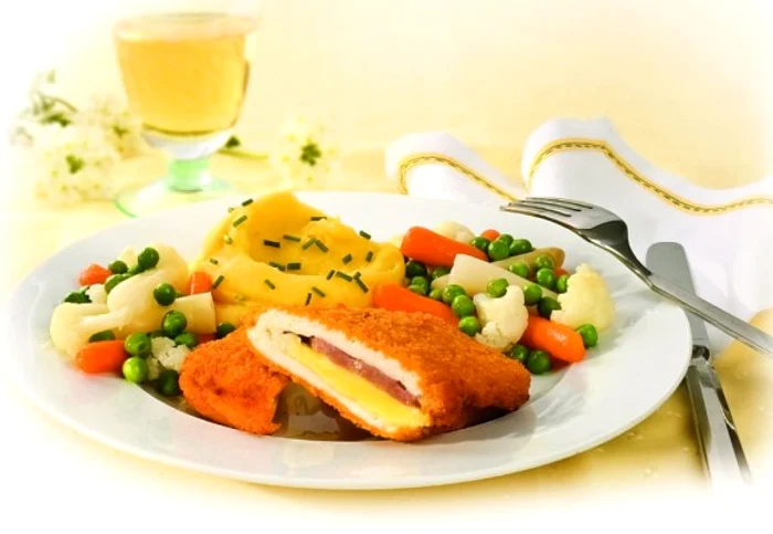 
    Un preparat care nu lipseste din meniul niciunui restaurantclickpoftabuna.ro  