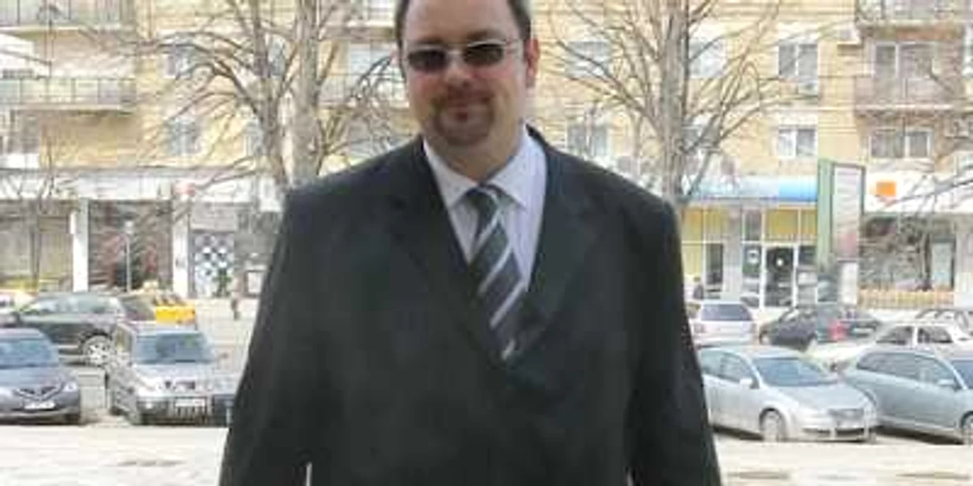 Radu Prisăcaru este judecat pentru luare de mită