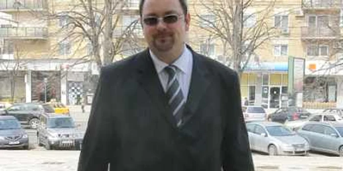 Radu Prisăcaru este judecat pentru luare de mită