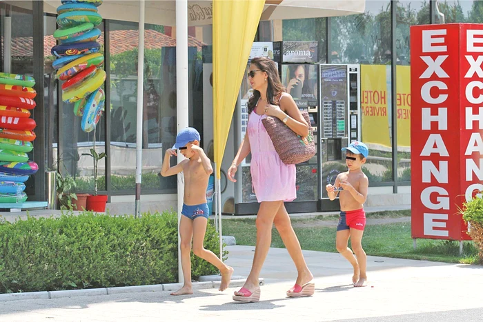 Împreună au doi băieți, pe Ștefan și pe Ioan