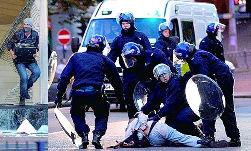 Au fost în Londra în timpul haosului jpeg