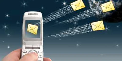 Autorităţile din Pakistan au interzis sms-urile care au conţinut obscen