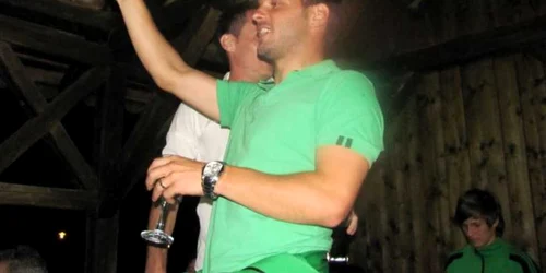 Fotbaliştii de la Voinţa Sibiu au sărbătorit promovarea după meciul cu Săgeata